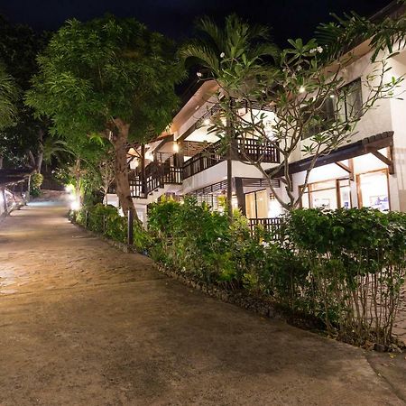 The Strand Boutique Resort Balabag  Exterior photo